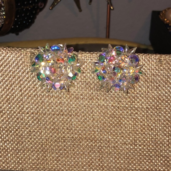 Vintage Austrian Crystal Clip-on Earrings - Picture 5 of 5